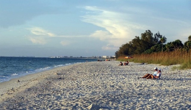 This luxury furnished BEACH CONDO will highly satisfy your requirements.