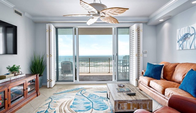 Tortuga Sunrise Large Balcony Oceanfront 2 Bedrooms