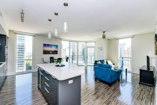 Uptown Charlotte 2BR Furnished Apartments