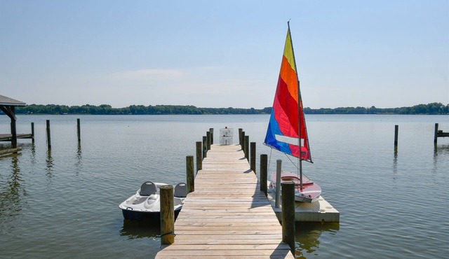 Waterfront Reset—Games, Views, Boats & Total Calm