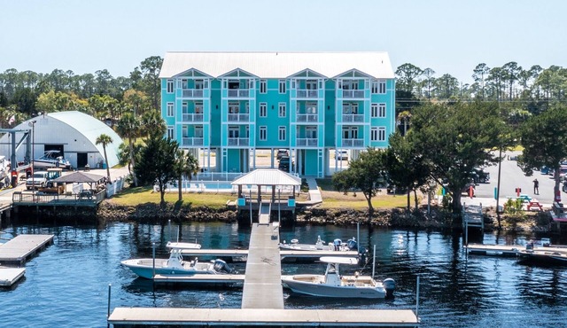 Waterfront Rivers Edge Condo #2D-Bldg 1 *ASSIGNED BOAT SLIP & COVERED PARKING!