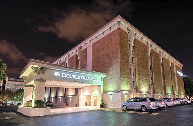 3-Star Hotel ∙ DoubleTree by Hilton Montgomery Downtown