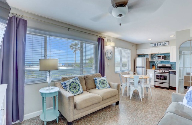 52 m² Condo ∙ 2 bedrooms ∙ 6 guests
