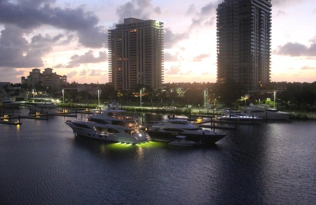 6-608 Amazing Penthouse water view with 2 suites