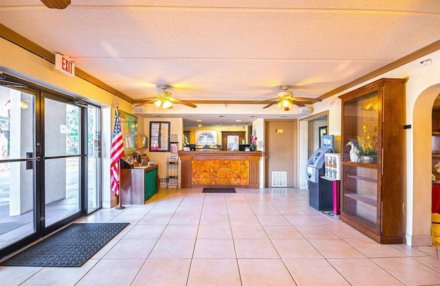 Americas Best Value Inn & Suites Melbourne