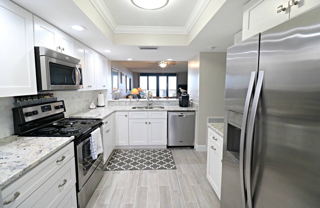 Barefoot Trace 409 Direct Oceanfront with Private Balcony Overlooking St.