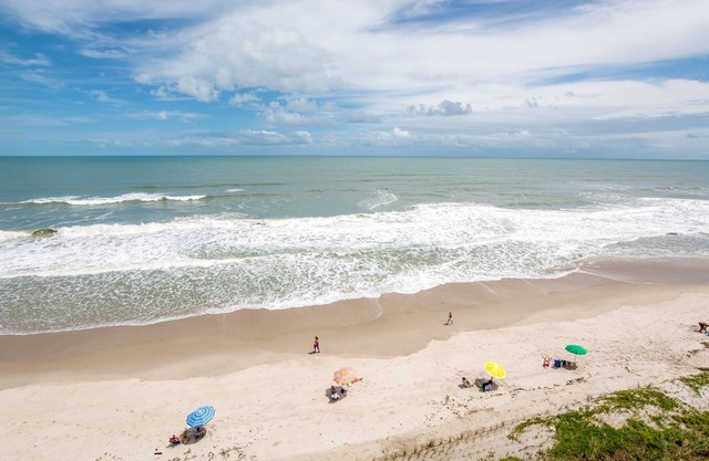 Beachfront Vacation Rental, With Amazing Ocean Views!