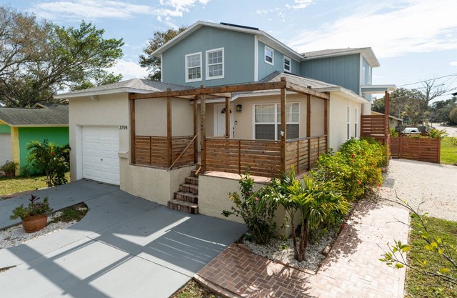 Casa Tranquila, 2bd 1.5 bath, 1st floor apt, sleeps 2-4