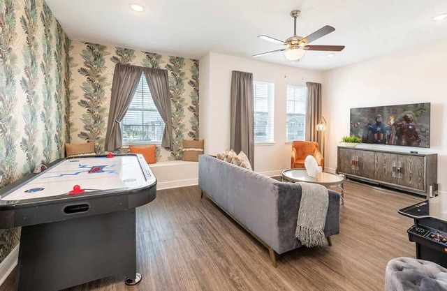 Chic Home with Gaming Loft at Encore