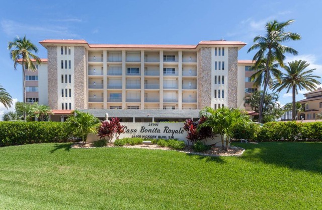 Condo ∙ 2 bedrooms ∙ 4 guests