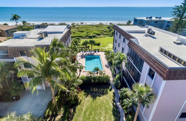 Condo ∙ 3 bedrooms ∙ 6 guests