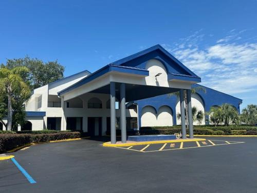 Days Inn 