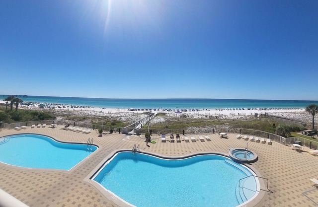 Exceptional Luxury Gulf-Front Condo at Summer Place!