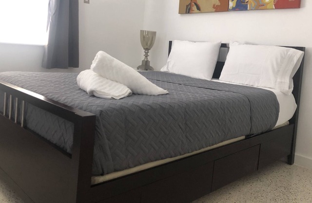 Explore Wynwood # 3 2BR + free parking