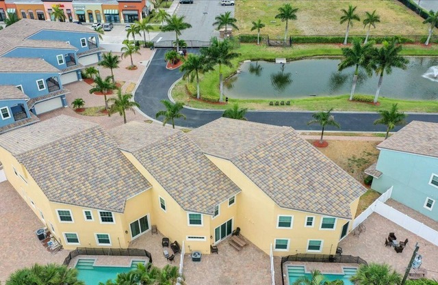 Fortebello Beachside 158 w/PRIVATE POOL