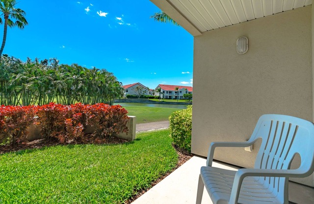 Ground-Floor Condo with Patio, Resort Pool & Spa – Steps from the Beach