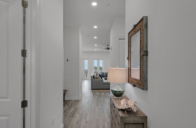 GULF PLACE-STUNNING CONDO OFF 30A! 3 BED/3 BATH! SLEEPS 6!