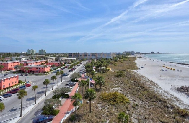 Gulf Winds 1900 2BR 1BA