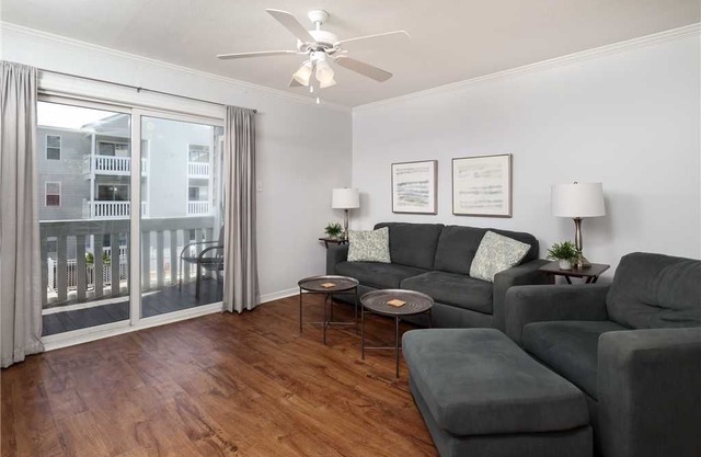 Hermitage by the Bay #202: 2 BR / 2 BA in Fort Walton Beach, Sleeps 6