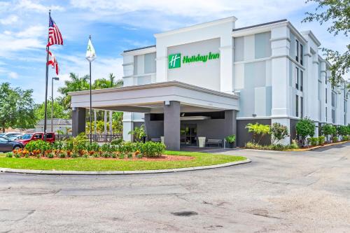 Holiday Inn Petersburg West Ihg Hotel 