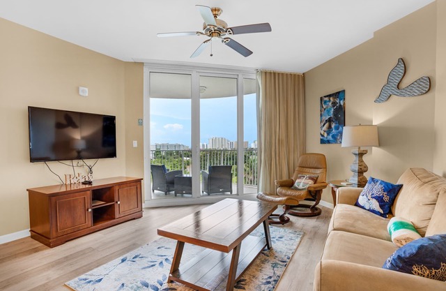 HUGE Lagoon Pool~Balcony~Palms Resort 2608 Jr 2BR