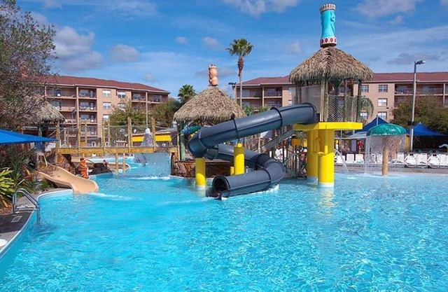 Liki Tiki Village 1br suite, Saturday check-in