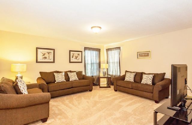 Near Disney World - Calabria - Welcome To Cozy 5 Beds 4 Baths Pool Villa - 5 Miles To Disney