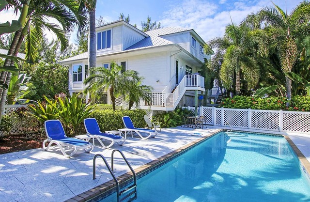 NEW LISTING! A Saba Wind South (3-Bedroom Home)
