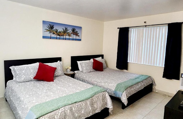 Oasis at Hollywood Unit 7 - Sleep 5