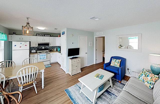 Paradise Isle | All-New Interior | Pool & Hot Tub | 2-Minute Walk to Beach
