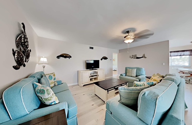 Redington Surf Resort 14 2BR