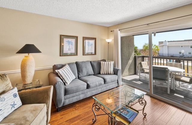 Sand Dollar Villas Unit 105 - Down by the Sea