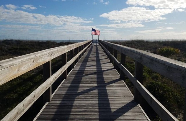 Sand Dollar VIllas Unit 102 - Beauty and the Beach
