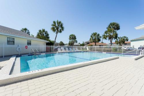 Sea Surf Crest Village 