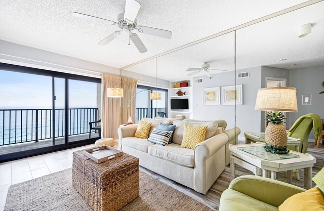 Seventh-floor dog-friendly condo with incredible Gulf-front views & pool