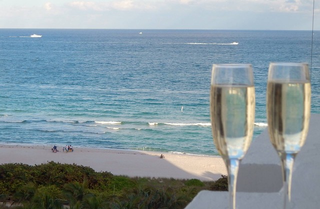 Spacious 1BR Oceanfront Condo in Miami Beach with Direct Beach Access
