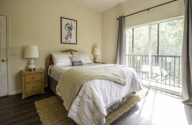 Spacious, 3-bedroom, 2-bath Disney themed condo