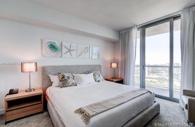 Stunning 2 Bedroom Bay Front Apt w/Breathless View 1909