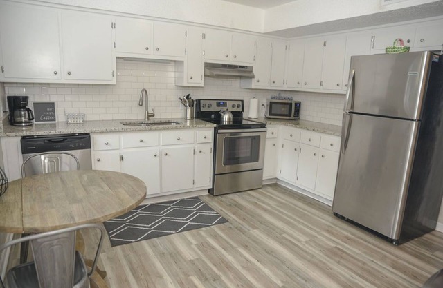 Townhomes Near the Bay -#4