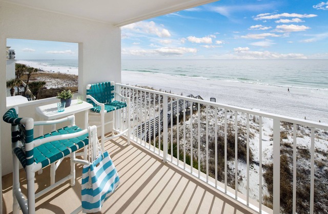 TP 405: Sea la Vie - Exceptional Corner Condo With Unforgettable Views!