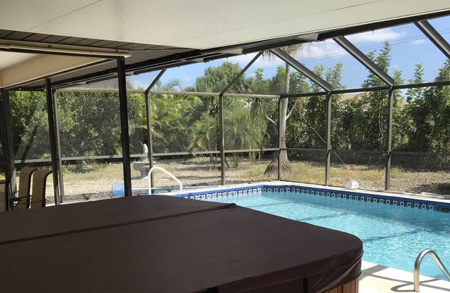 VILLA THERESA -3BR2B Heated pool spa home