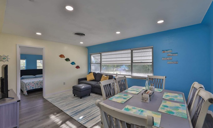 Gulfport Apartment | 1 block from beach and Art District