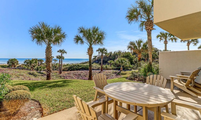 Fernandina Beach Condo | 108 m² Condo ∙ 2 bedrooms ∙ 6 guests