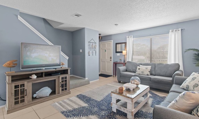 Miramar Beach Condo | 116 m² Condo ∙ 2 bedrooms ∙ 6 guests