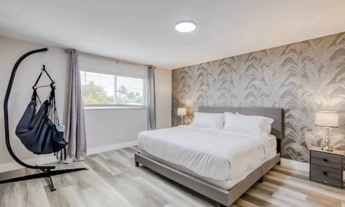 Florida North Atlantic Coast Apartment | 121 m² Apartment ∙ 2 bedrooms ∙ 8 guests
