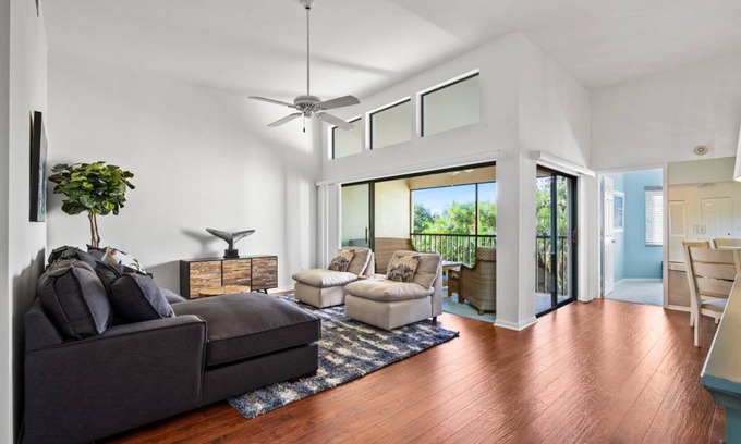 Moorings Condo | 125 m² Condo ∙ 2 bedrooms ∙ 4 guests