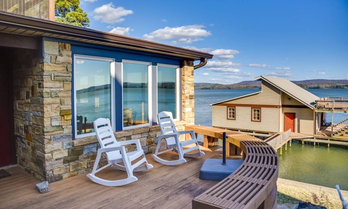 Groveoak Cottage | 130 m² Cabin ∙ 2 bedrooms ∙ 4 guests
