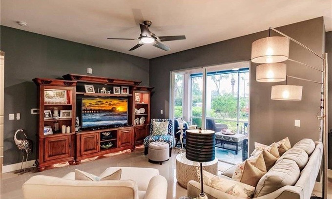 Majestic Palms Condo | 130 m² Condo ∙ 3 bedrooms ∙ 6 guests
