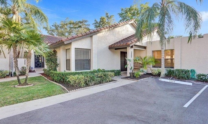 Deerfield Beach Villa | 131 m² Villa ∙ 2 bedrooms ∙ 4 guests