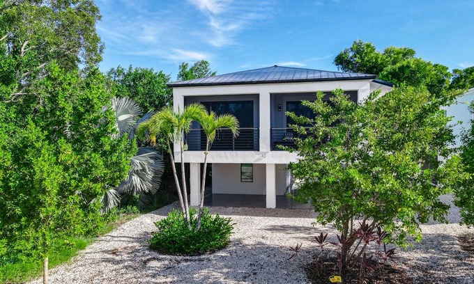 Bowens Addition House | 136 m² House ∙ 3 bedrooms ∙ 8 guests